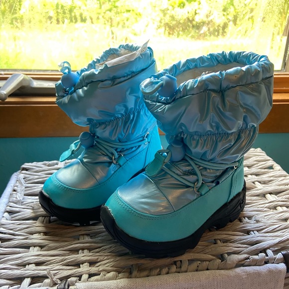 Kamik Other - Brand New Kamik Kids Snow Boots